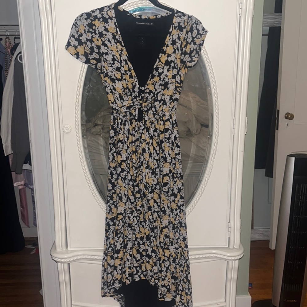 Abercrombie & Fitch dress